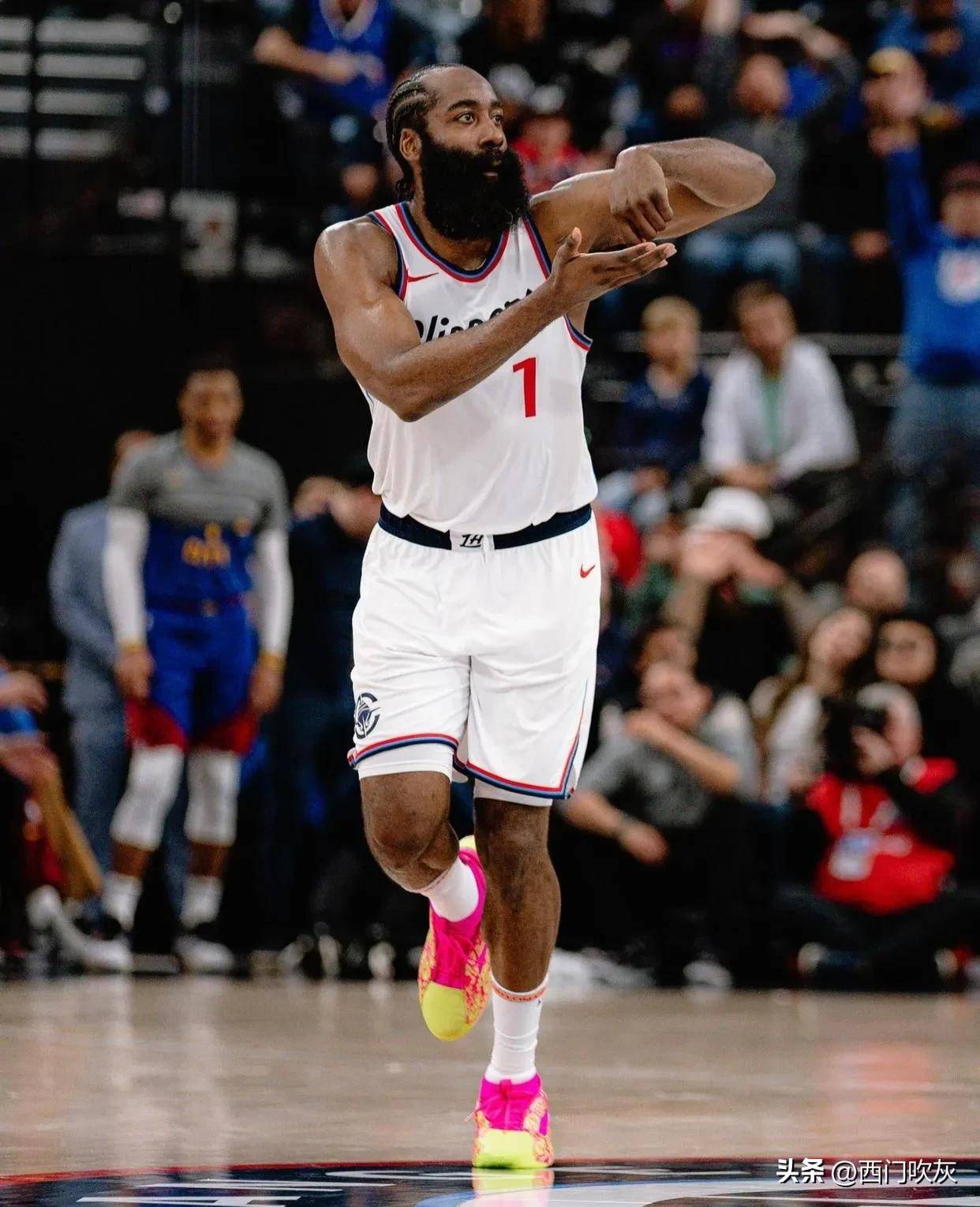 火箭队惊险逆转取胜,哈登状态回暖的简单介绍 火箭队惊险逆转取胜,哈登状态回暖的简单介绍