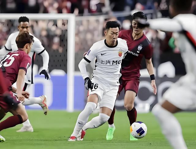 爱游戏大厅-包含富力主场惨败上港，球队表现尴尬失去争冠机会的词条