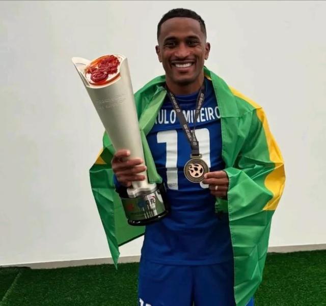 爱游戏APP-申花主场失利积分榜略有下降的简单介绍