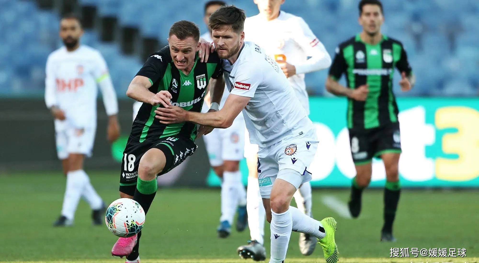 包含塞维利亚主场大胜维戈塞尔塔，低迷局面终破的词条