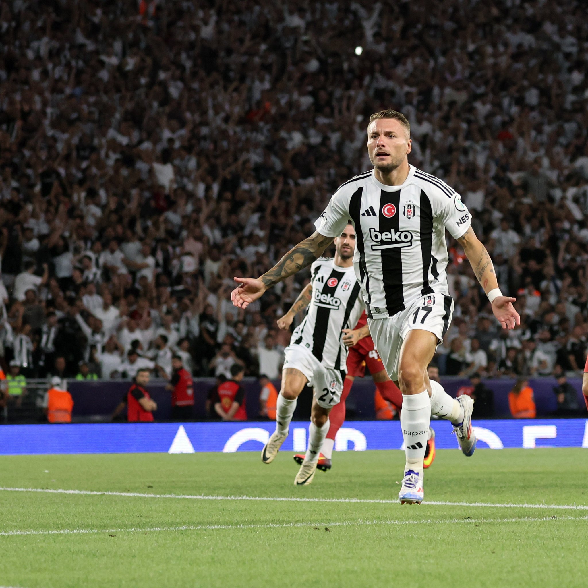 关于土耳其客场大胜，实现五连胜保持领先的信息