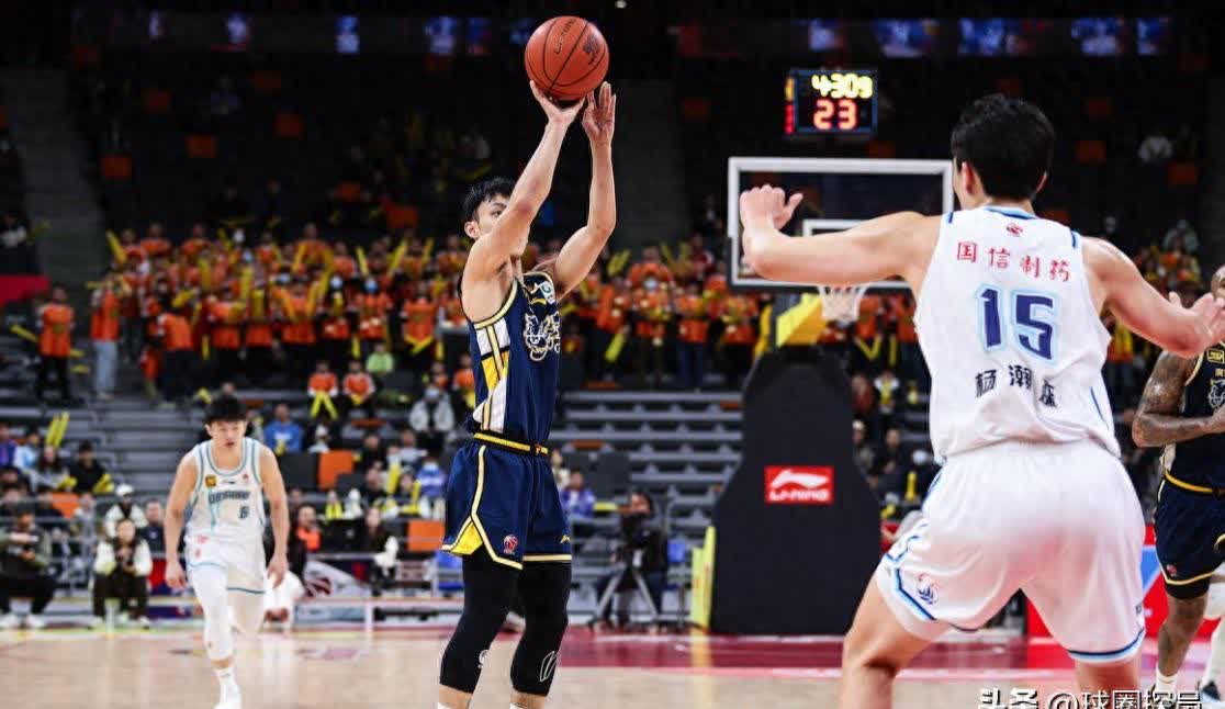 青岛男篮接连胜出，实力蒸蒸日上的简单介绍