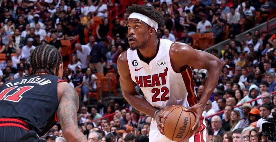 爱游戏tv-包含球队核心受伤还能否赶上季后赛的末班车的词条