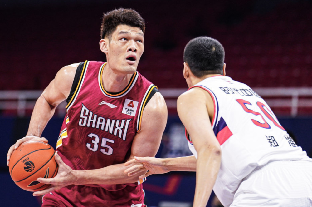 天津男篮大胜对手，成功晋级八强