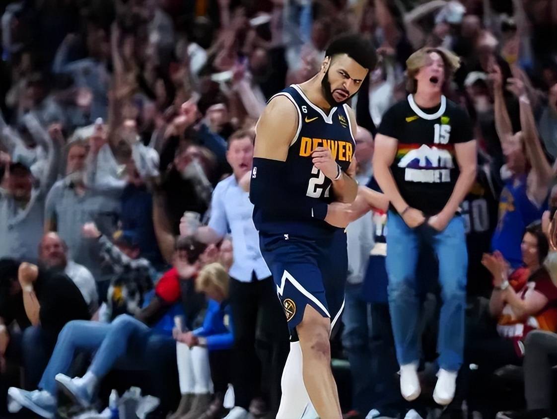 爱游戏大厅-柏林联队在客场逆袭，反超对手夺胜