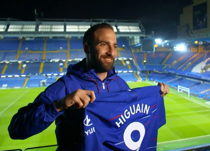 爱游戏体育-兰斯俱乐部宣布新引援加盟，实力大增