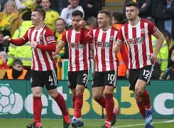 爱游戏官方-特兰托客场遭遇克罗托内的进攻波澜