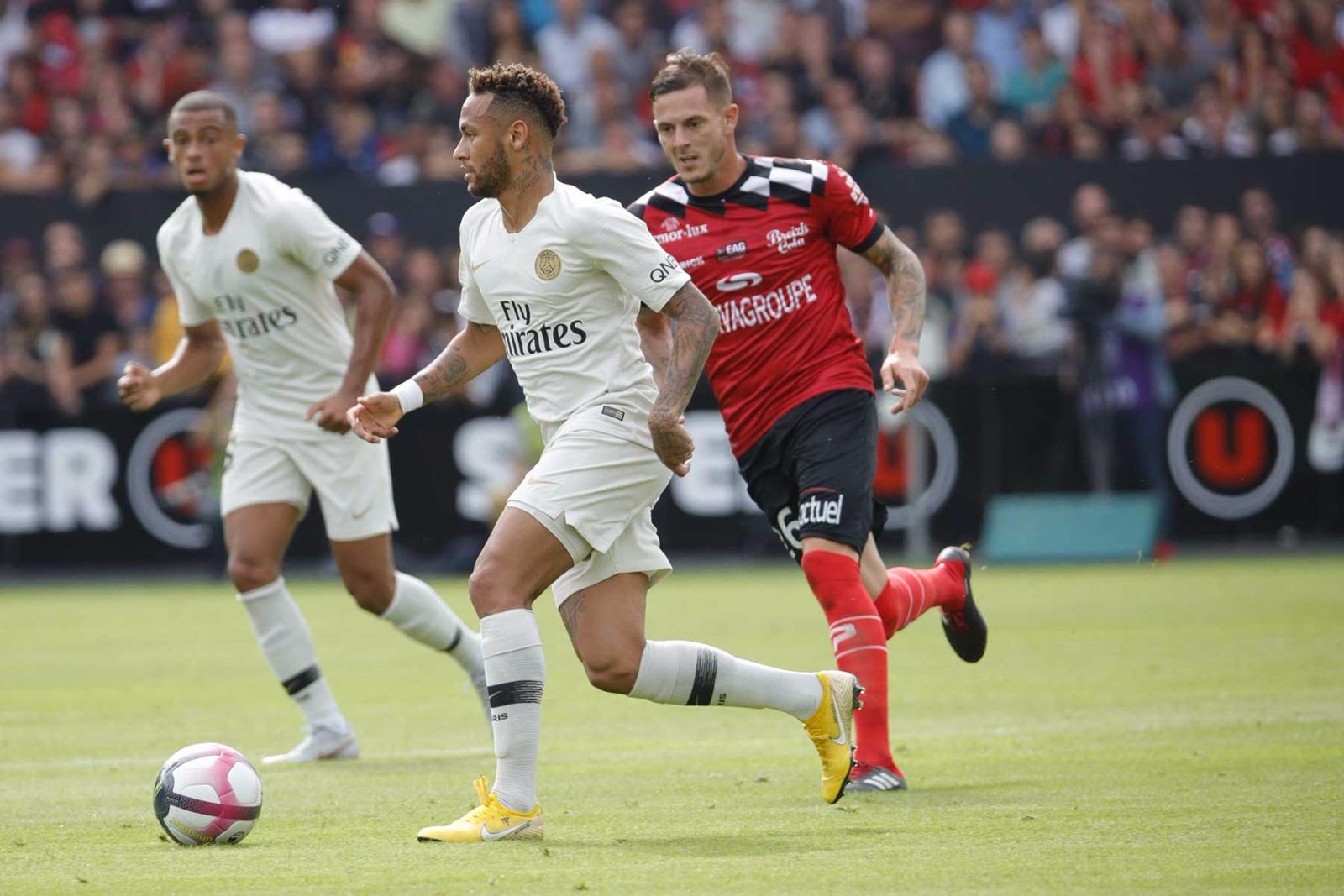 爱游戏-甘冈遭遇连败，法甲保级困难重重的简单介绍