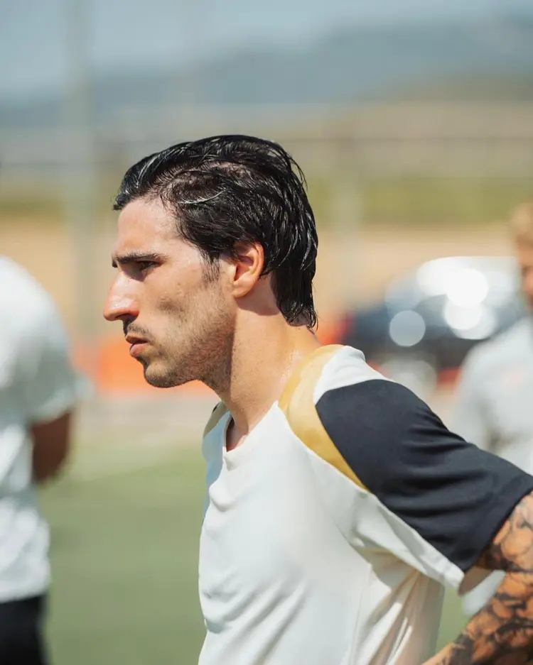 关于球员训练备战,积极准备新赛季的信息 关于球员训练备战,积极准备新赛季的信息