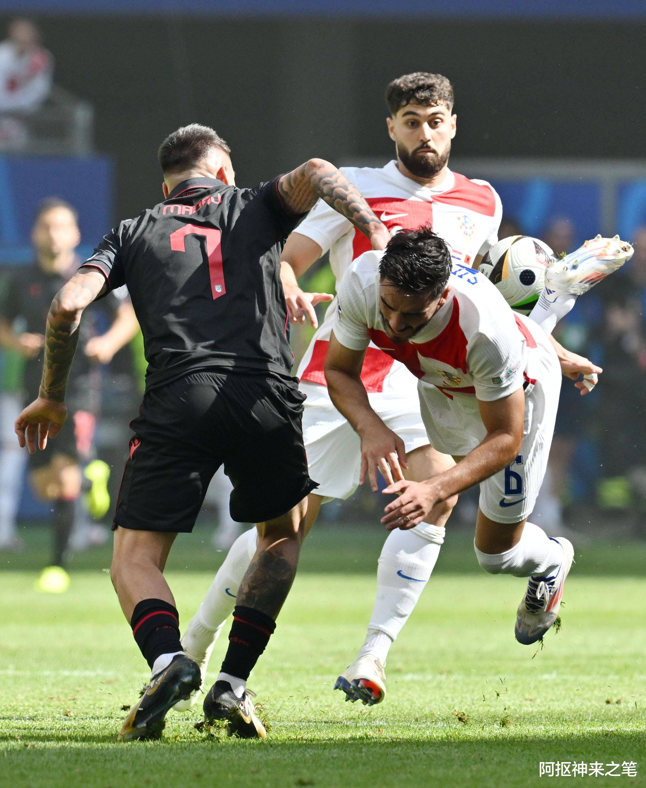 阿尔巴尼亚超级联赛赛场风云变幻，实力悬殊的简单介绍