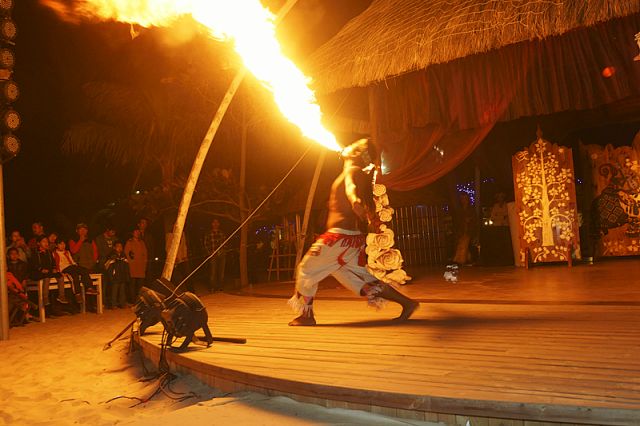 惊心动魄！俄罗斯选手独步前行，斩获金牌