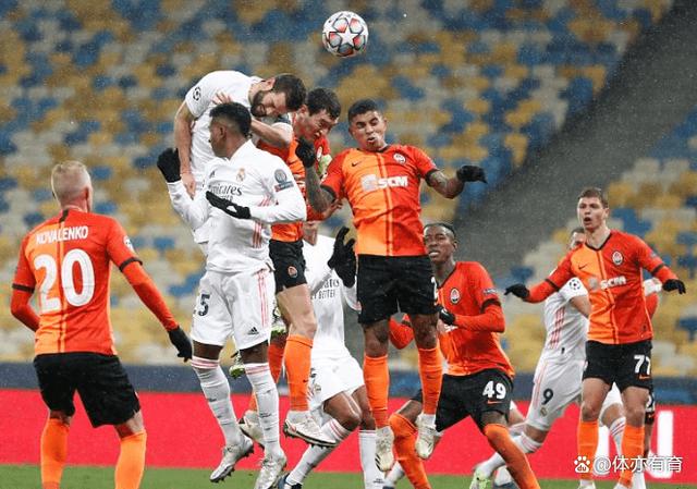 欧国联赛事频频爆出冷门，球迷看点十足