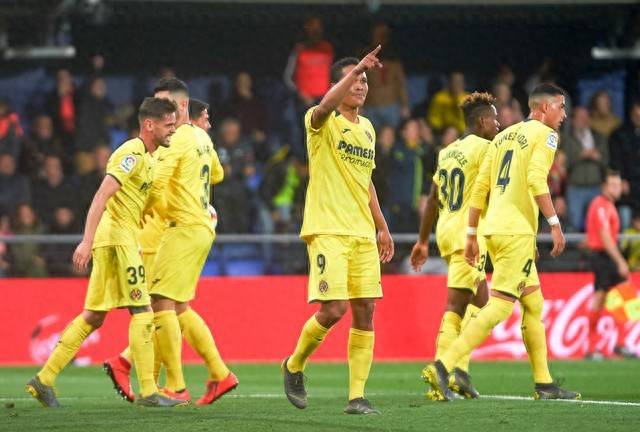 比利亚雷亚尔客场战胜对手，表现抢眼