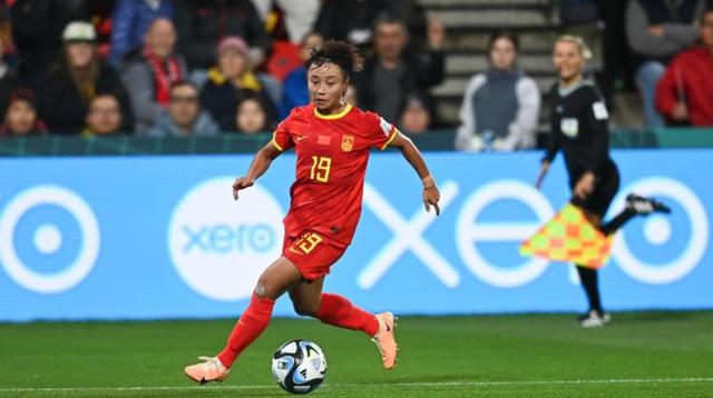 澳大利亚女足球员破纪录,创新高表现的简单介绍 澳大利亚女足球员破纪录,创新高表现的简单介绍