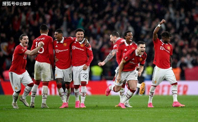 爱游戏tv-包含热那亚战平热那亚，两队战术对拼无胜负的词条