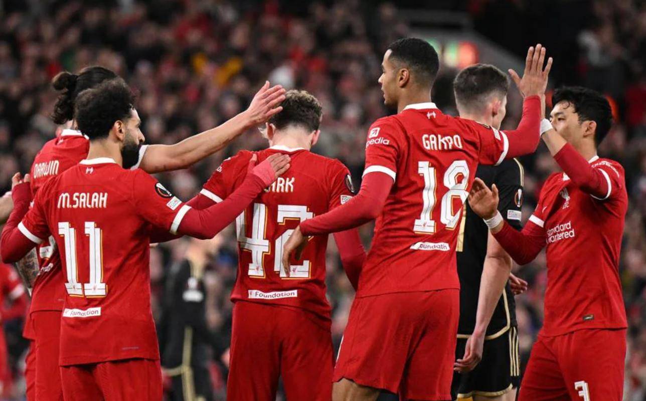 利物浦客场取胜，继续稳坐英超头把交椅