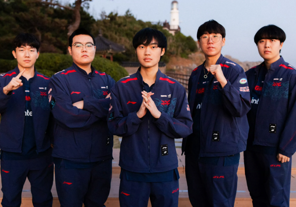 关于JDG鏖战GEN,Gumayusi极限生还后反打强强对话小组赛,留下经典瞬间的信息 关于JDG鏖战GEN,Gumayusi极限生还后反打强强对话小组赛,留下经典瞬间的信息