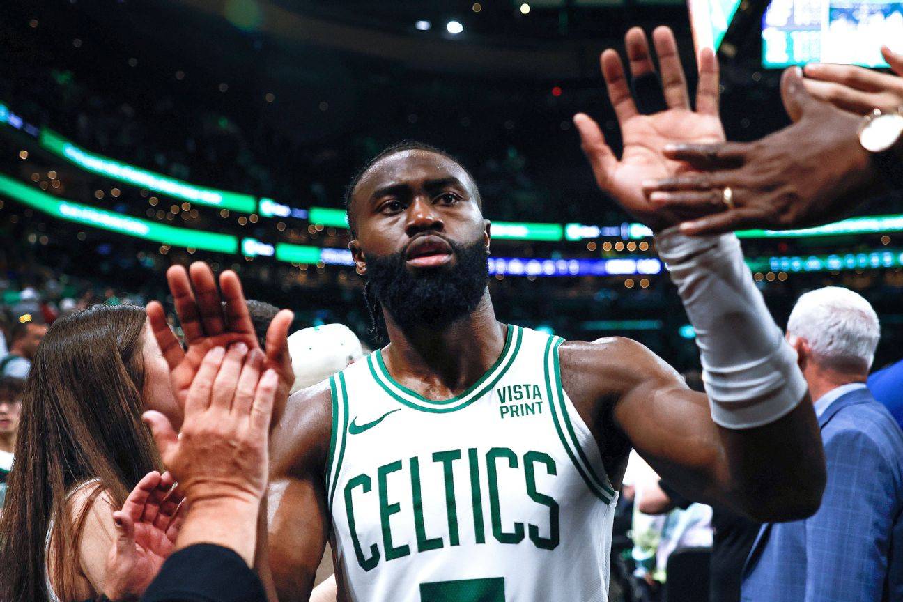 爱游戏-76人击败凯尔特人，恩比德32分23篮板带队取胜