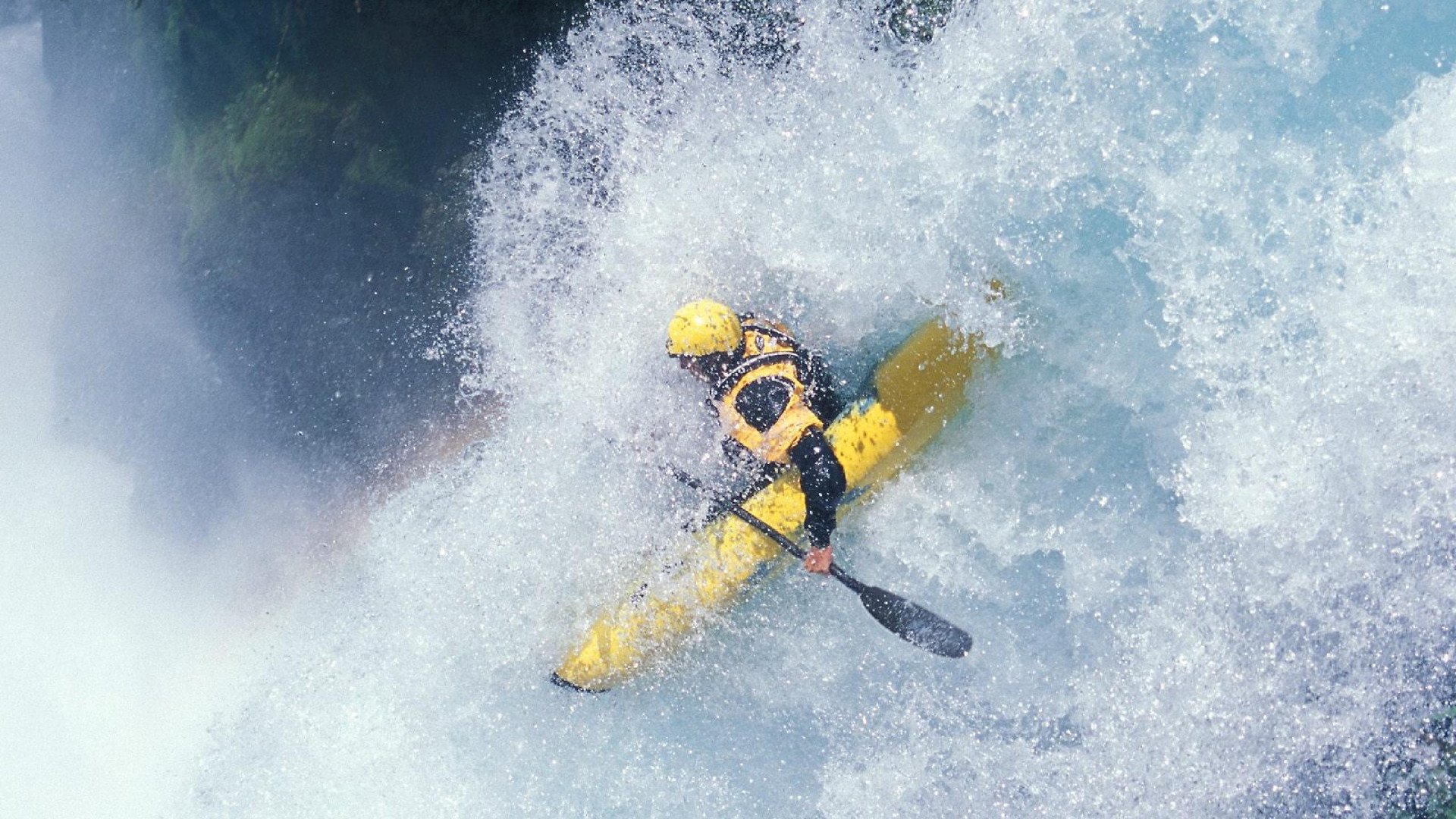 钢铁洪流碾碎华沙之翼,加维的战术交响曲如何谱写绿茵史诗
